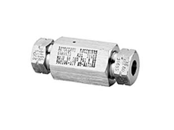 10F12983 Autoclave Engineers Female / Female National Pipe Thread (NPT) Coupling